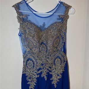 Vestido azul largo de fiesta/
Long blue party dress